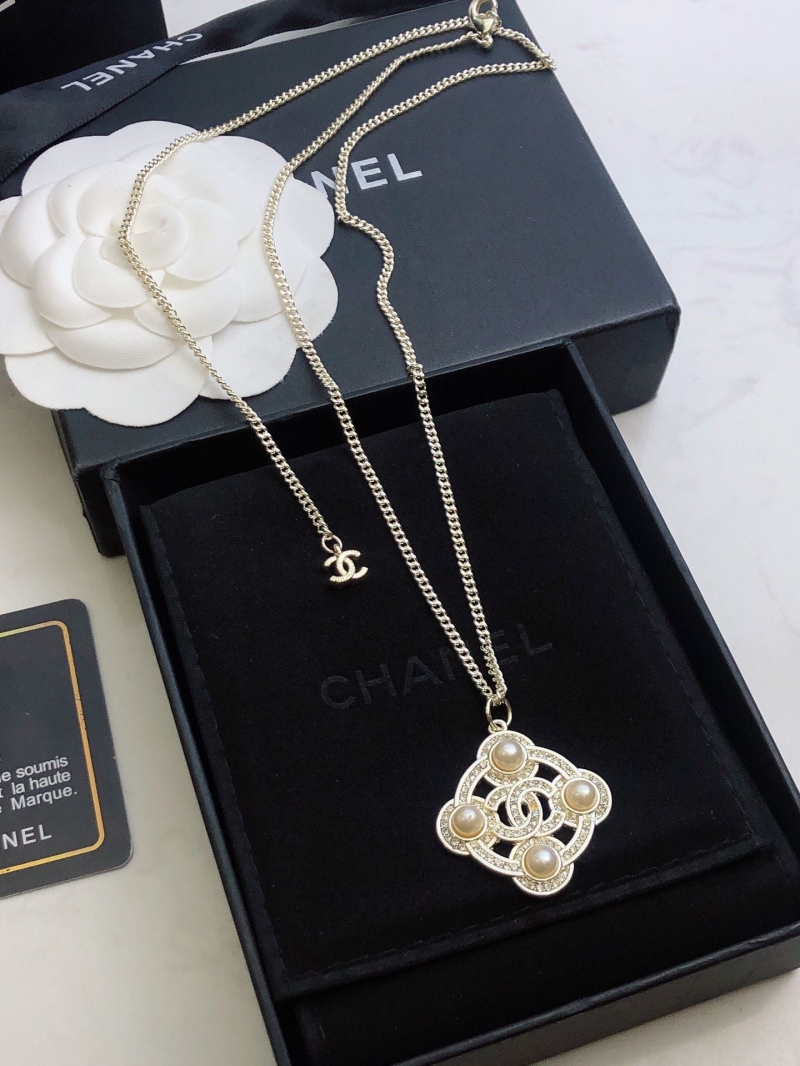 Ch**el necklaces